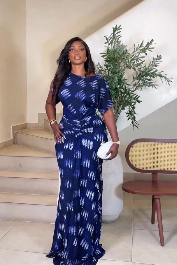 Navy Blue Ruched Maxi Dress with Feather Print