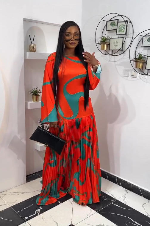 Pleated Maxi Dress with Tropical Wave Design
