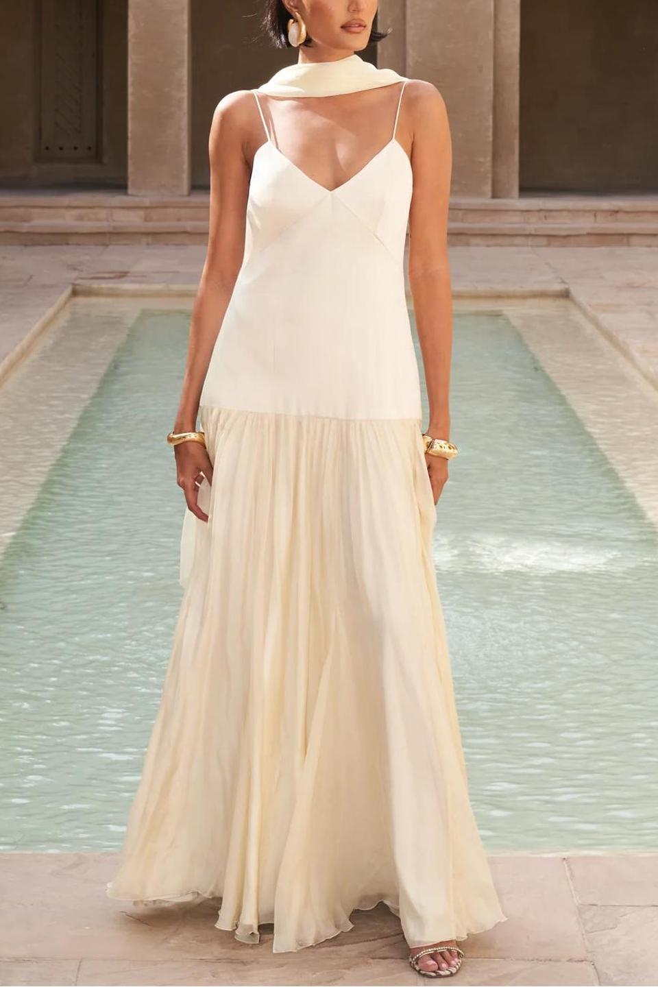 Fía Flows Long Maxi Dress