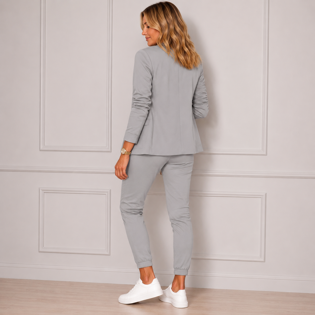 Beatrice - Modern Comfortable Set