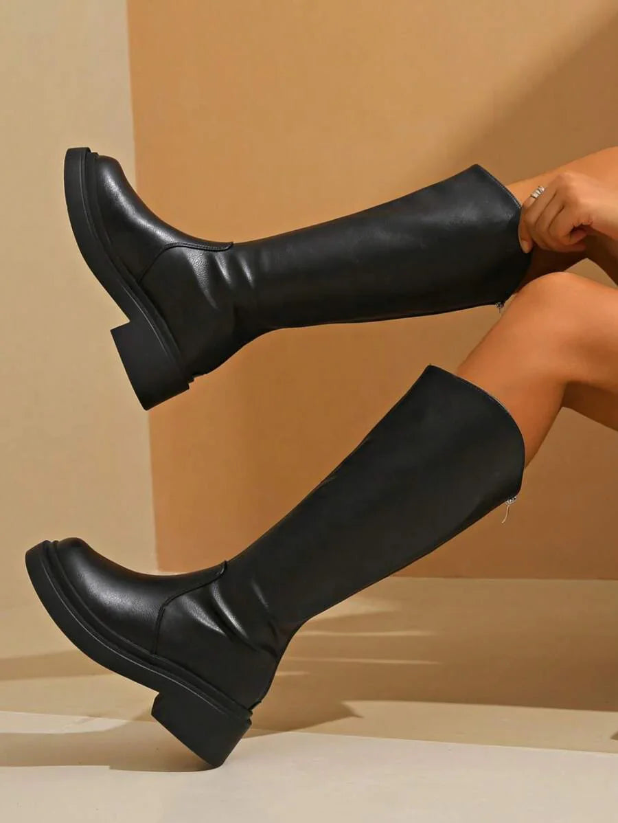 ESME – Classic Knee-High Boots with a Chic Silhouette