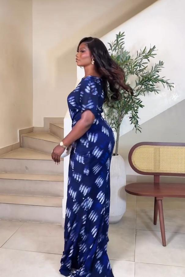 Navy Blue Ruched Maxi Dress with Feather Print