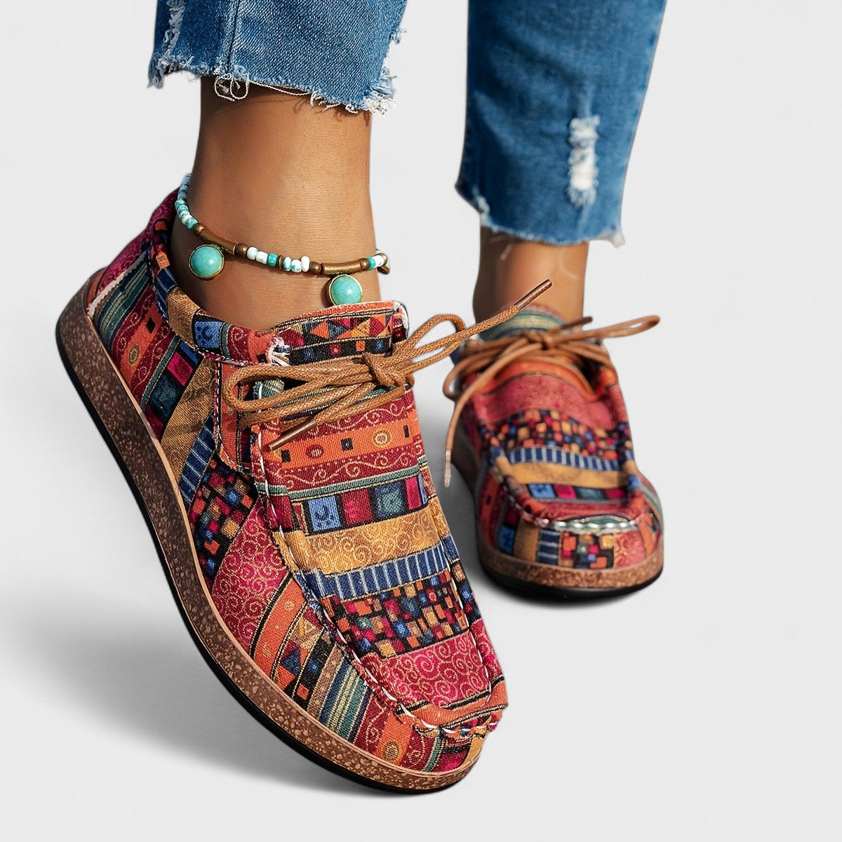 Gitte | Vibrant Training Sneakers