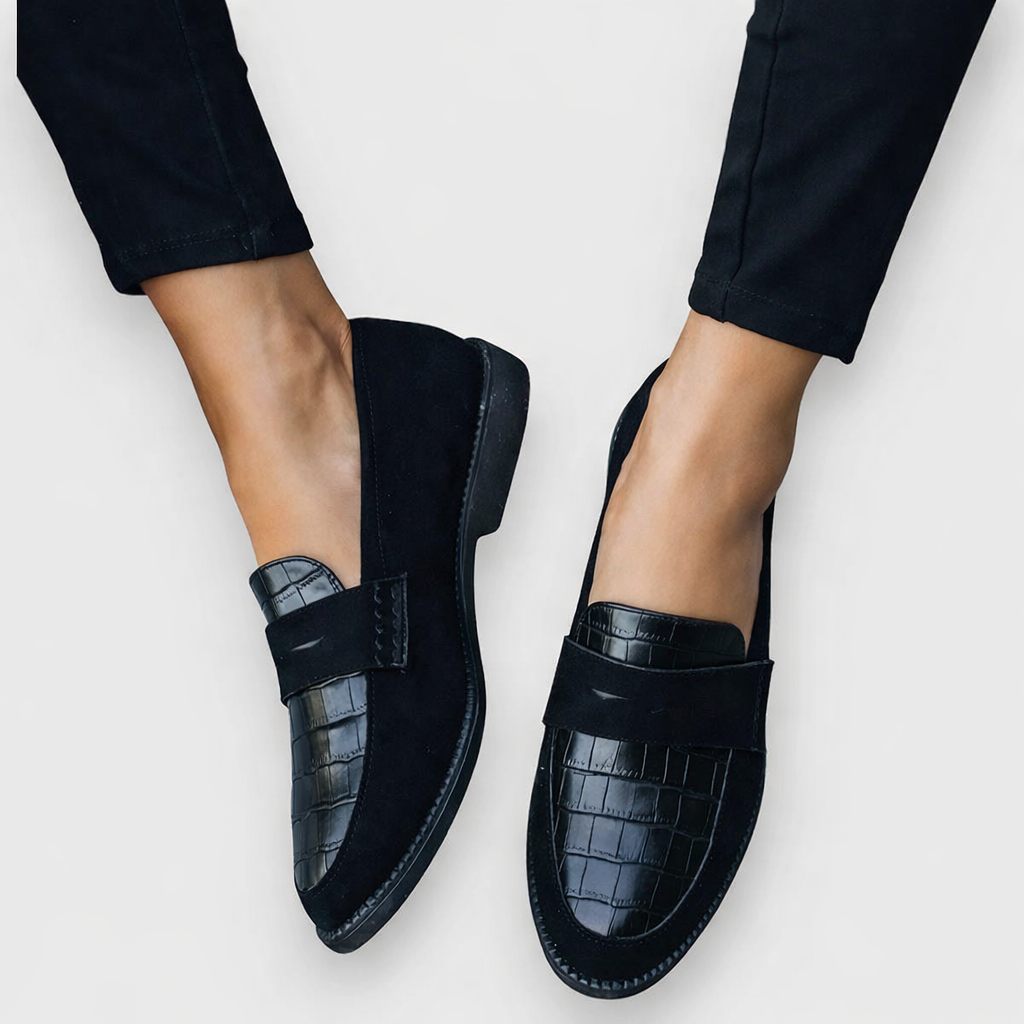 Veronique - Classic Loafers
