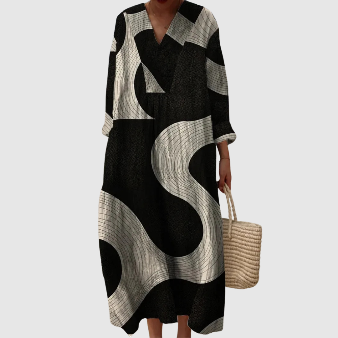 Nova | Curved Elegance Dress