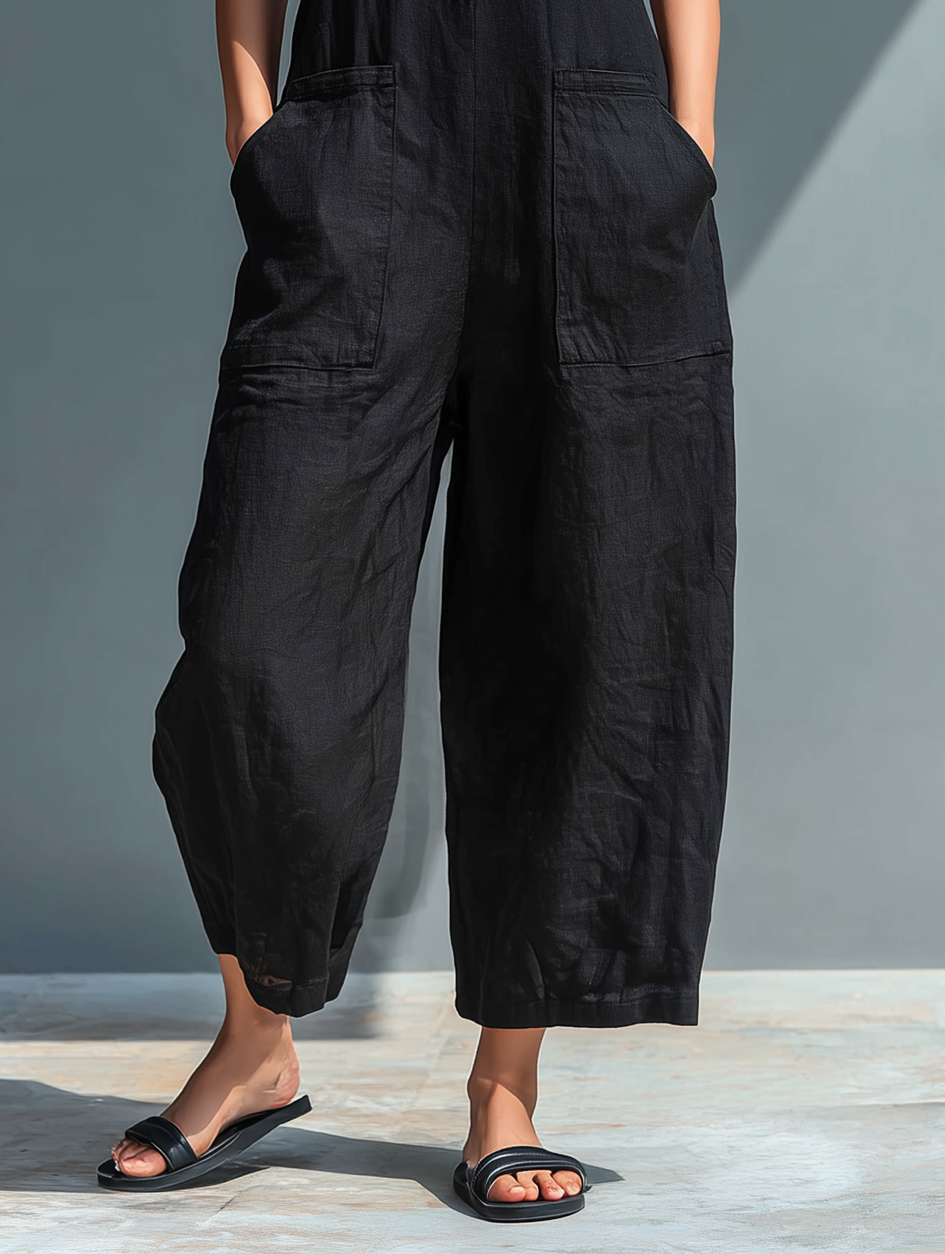 Lucy - Sleeveless Linen Dungarees