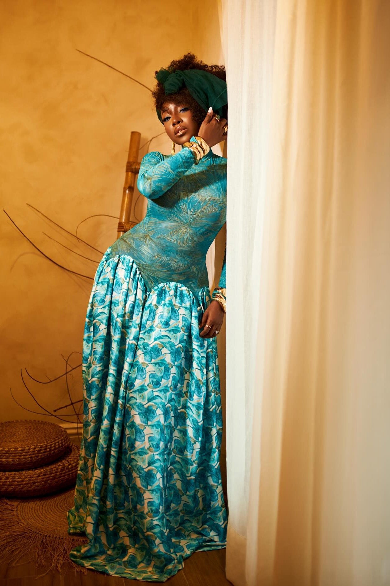 Elegant Maxi Dress with Abstract Art Design